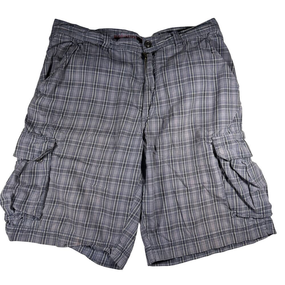 reunion men’s plaid shorts size 34 waist 1 small hole in the back